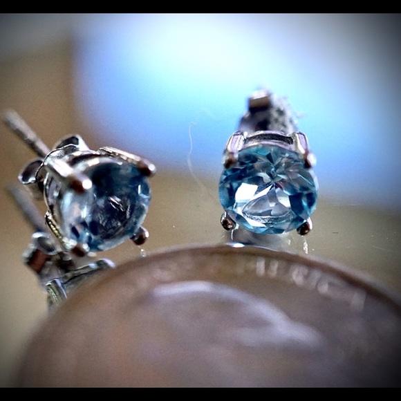 6MM Blue Topaz Stud Earrings in Sterling Silver - Picture 3 of 3